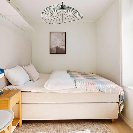 Dinbnb L Historic 4br House L 2 Free Parking L Balcony&terrace Holiday home Bergen